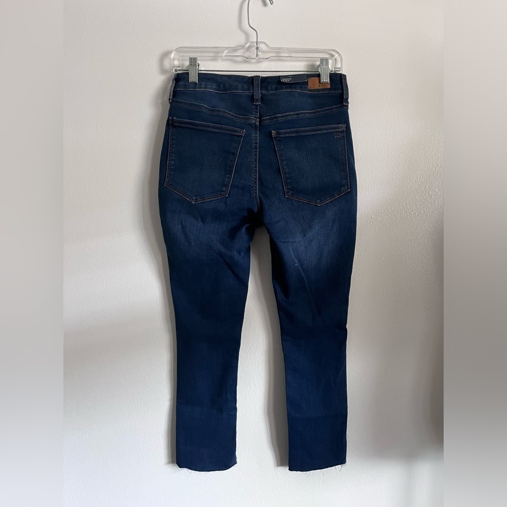 NWT Crown and Ivy 4 petite high rise sunny crop jeans - Picture 2 of 7